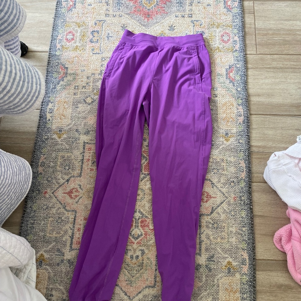 Lululemon limited addition joggers